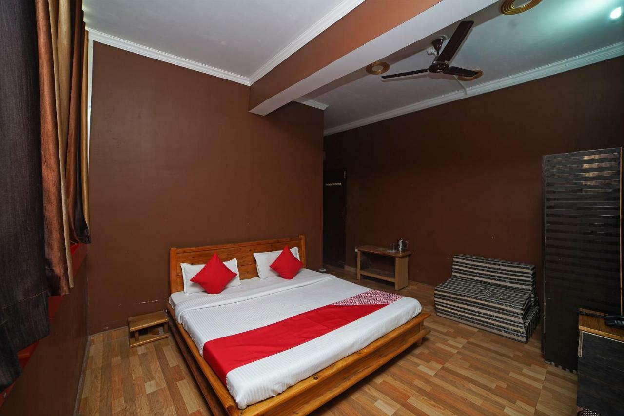 Oyo 37525 Hotel Mall Palace Pithoragarh Exterior photo